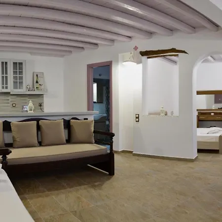 Holiday home Nicolas House