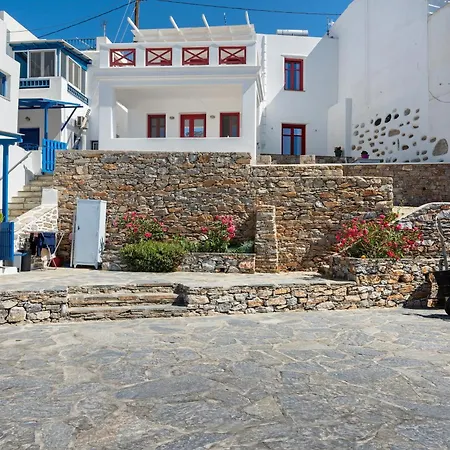 Nicolas House Pera Rachidi