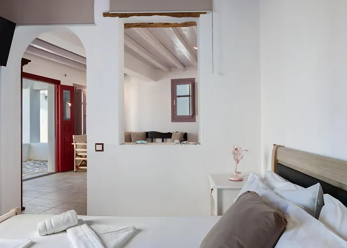 Nicolas House 2 * Pera Rachidi