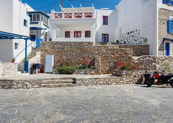 Nicolas House 2 Pera Rachidi